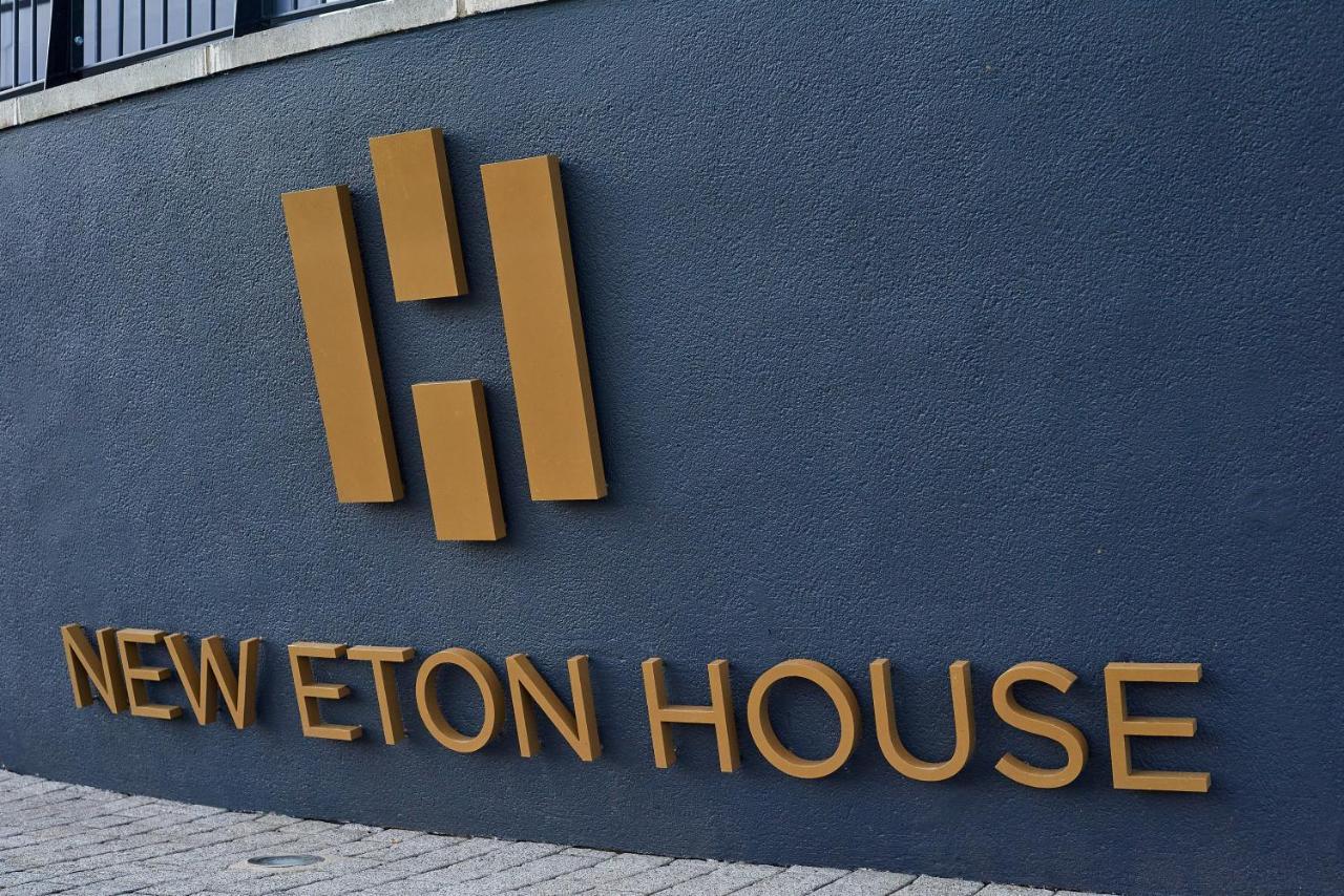 Seven Living Slough - Free Parking & Fast Wi-Fi Exterior photo